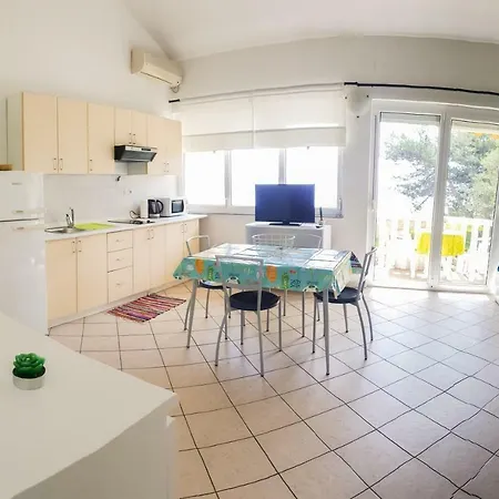 Sky & * Privlaka (Zadar)